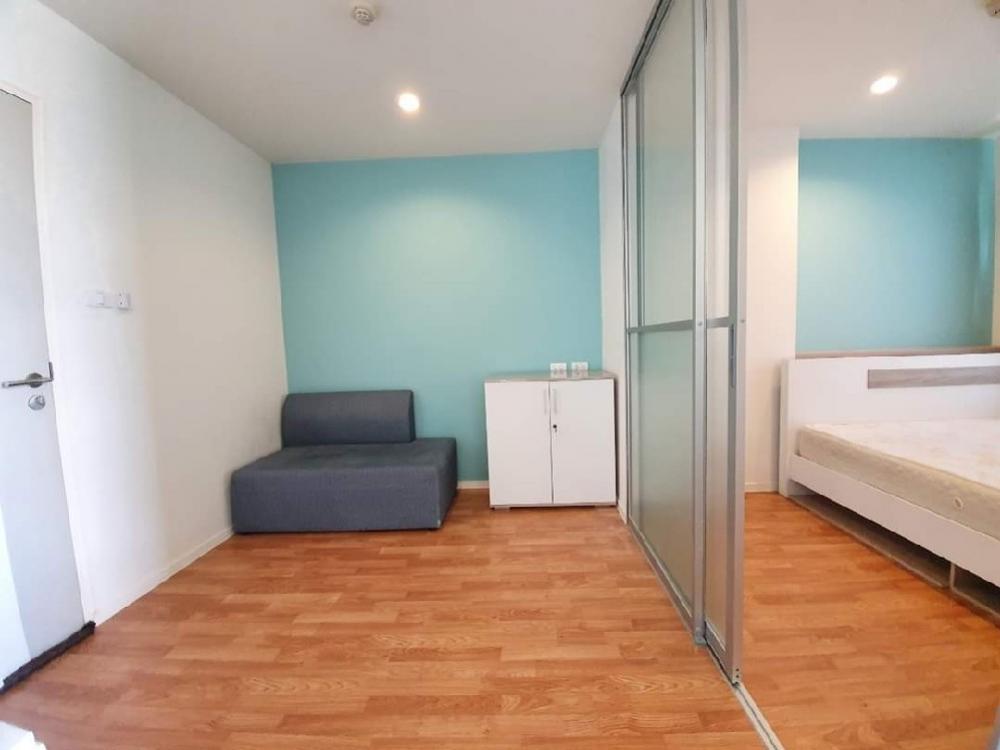 For SaleCondoBang kae, Phetkasem : For Sale: Urgent, cheapest, condo for sale, Lumpini Park Petchkasem 98, size 26 sq m, only 1.35 million baht, room in very good condition, make a new floor