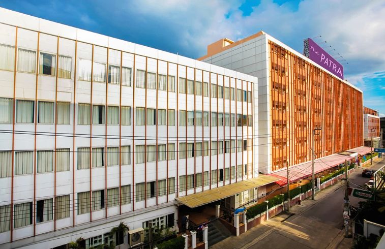 For SaleBusinesses for saleRama9, Petchburi, RCA : 📢Hotel business for sale, good location in Rama 9 area**, area over 2 rai 📌(Property number: COH006)**