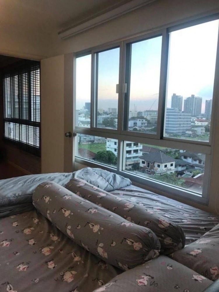 For RentCondoOnnut, Udomsuk : Rent and sell Lumpini Sukhumvit 77/2 **Make an appointment to see the room. price is negotiable Screen capture of the room or Copy link, send Line to inquire and make an appointment to view the room. interested in details Add Line. Line ID: @780usfzn (wit