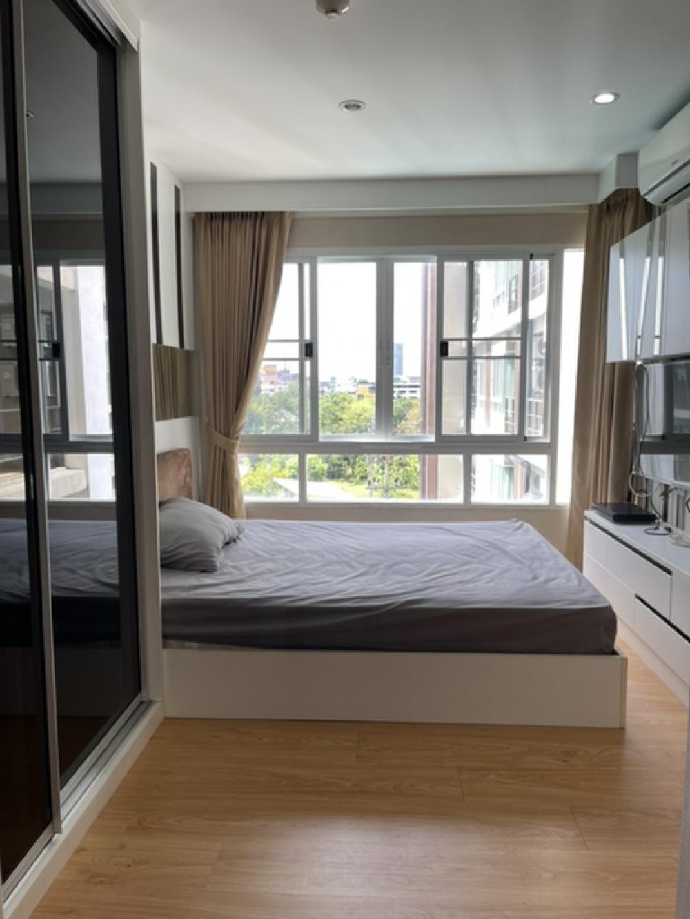 For RentCondoHatyai Songkhla : For rent, Plus Condo 1, Hat Yai, alley next to Big C Extra, 2 bedrooms, 2 bathrooms, area 60 sq m, 5th floor, Building B, complete amenities. Ready to move in