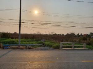 For SaleLandLadkrabang, Suwannaphum Airport : Land for sale 50 rai in Khum Klao, Lat Krabang.