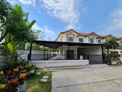 For SaleTownhouseNonthaburi, Bang Yai, Bangbuathong : #Quick sale #Townhome 2 floors #Prueksa Ville 15 #Rattanathibet Road #Bang Bua Thong District #Nonthaburi Province New renovation, new condition