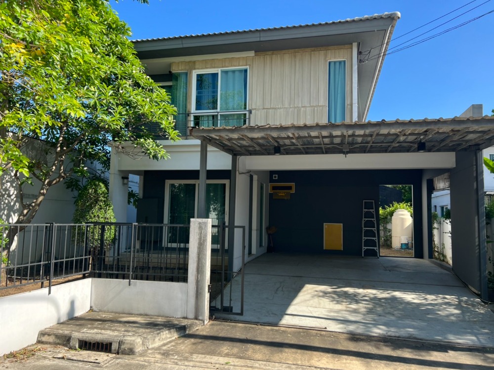 ขายบ้านนครปฐม พุทธมณฑล ศาลายา : ขาย บ้านเดี่ยว Inizio ปิ่นเกล้า-ศาลายา 53ตร.วา บ้านทิศเหนือร่มตลอดวัน สไตล์โมเดิร์น เดินทางสะดวก สภาพใหม่ อยู่อาศัยน้อยมาก  ต่อเติมครบ เฟอร์ Built-in ครัวอย่างดี สระข้างบ้าน สวนส่วนตัว สัญญานกันขโมย ประตูรั้วไฟฟ้า