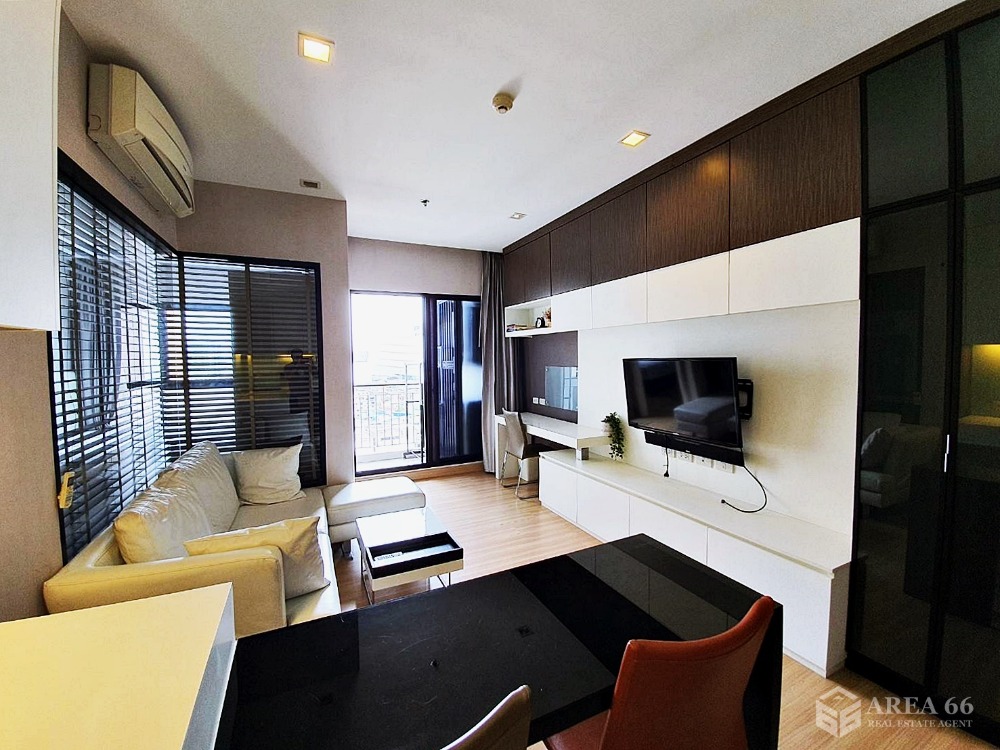 For SaleCondoWongwianyai, Charoennakor : For Sale Urbano Absolute Sathorn – Taksin Nearby BTS Krung Thon Buri