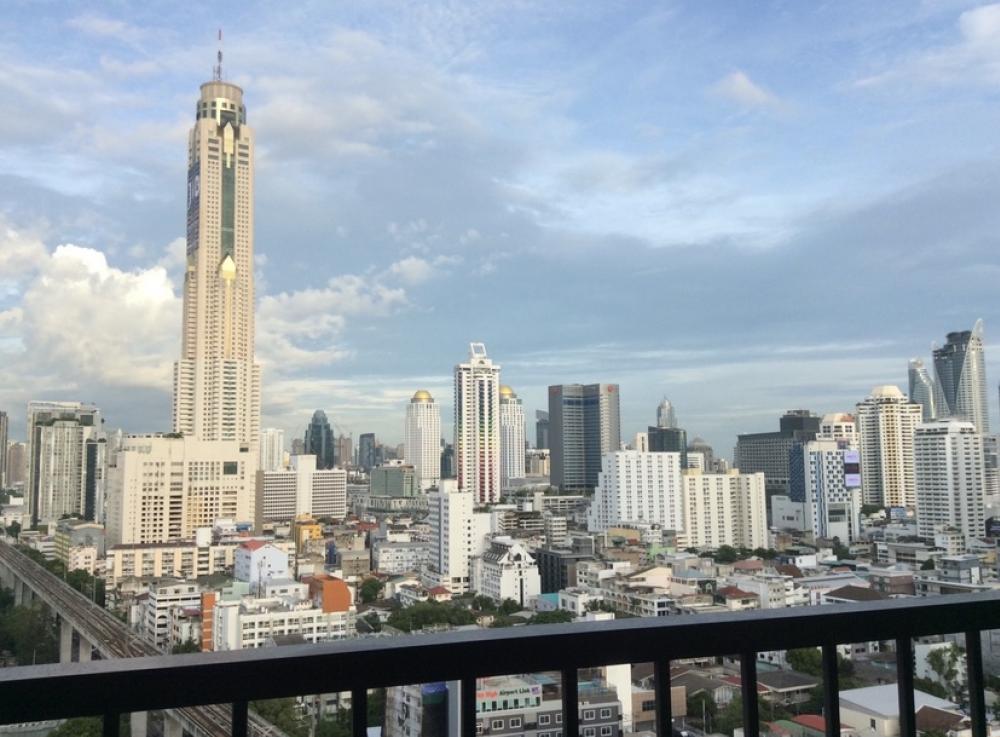 For SaleCondoRatchathewi,Phayathai : sell! Condo ready to move in, there is parking for 1 car, Noble Revent Condo, next to BTS Phaya Thai/Airport Rail Link.