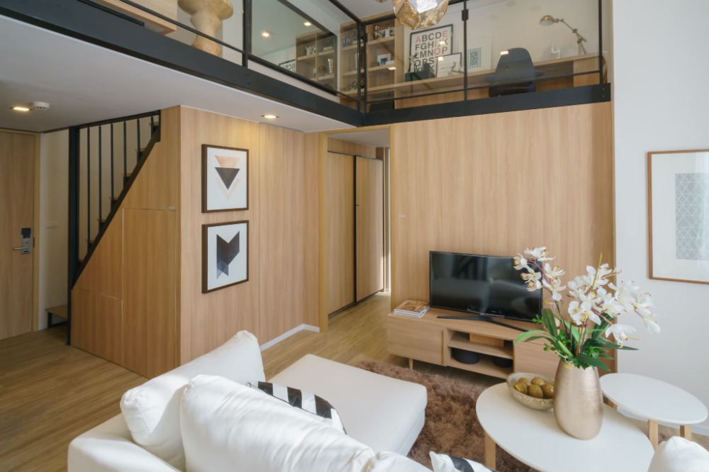 ขายคอนโดอ่อนนุช อุดมสุข : Ramada Plaza Residence สุขุมวิท 48 : 2 ห้องนอน 2 ห้องน้ำ ชั้นสูงง ฟรีเฟอร์ ฟรีเครื่องใช้ไฟฟ้า ฟรีโอน**