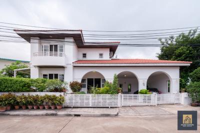 For SaleHouseVipawadee, Don Mueang, Lak Si : House for sale, Garden Home Village, Soi Phaholyothin 60, Don Mueang District, decorated in contemporary contemporary style, the house is very pleasant, shady, suitable for relaxing