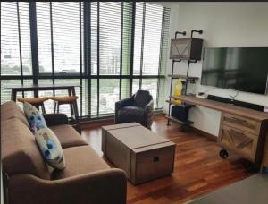 For RentCondoRatchathewi,Phayathai : for rent Wish signature 2 bed super deal !!💚