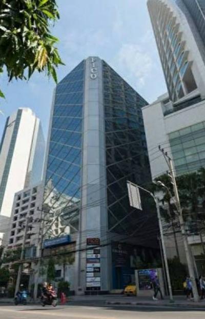 For RentOfficeSukhumvit, Asoke, Thonglor : For rent office space, office, shop, Fico Place Building Asoke, near MRT Sukhumvit, BTS Asoke, Fico Place Office Building, 6th floor, area 50 sq.m., rent 37,500 baht/month*