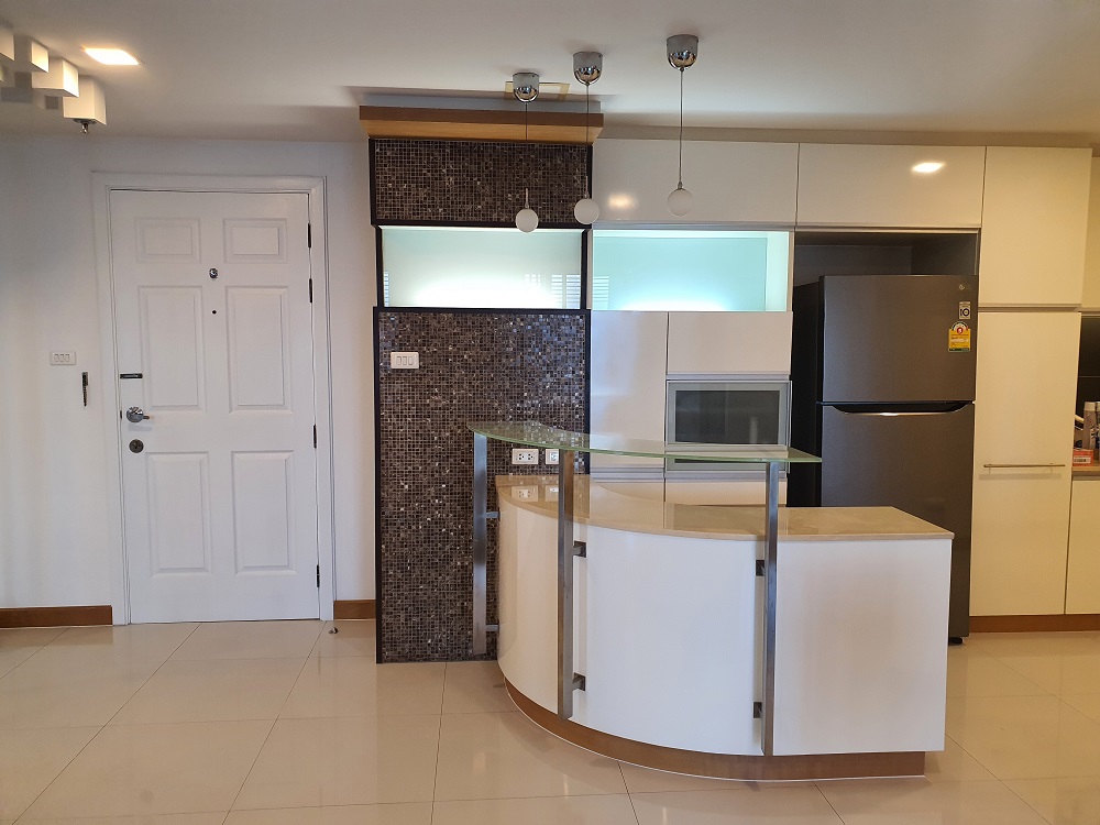 For RentCondoRama3 (Riverside),Satupadit : Condo for rent at Lumpini place Narathiwat-chaopraya Building A Corner room with RIVERVIEW size 135 SQM 11th Floor