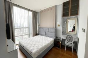 For RentCondoSathorn, Narathiwat : (c00132) Condo for rent, elegant decoration, large room, 59 sq m. Bangkok Sathorn, contact to inquire at Line @ : @onlyprops (with @ too)