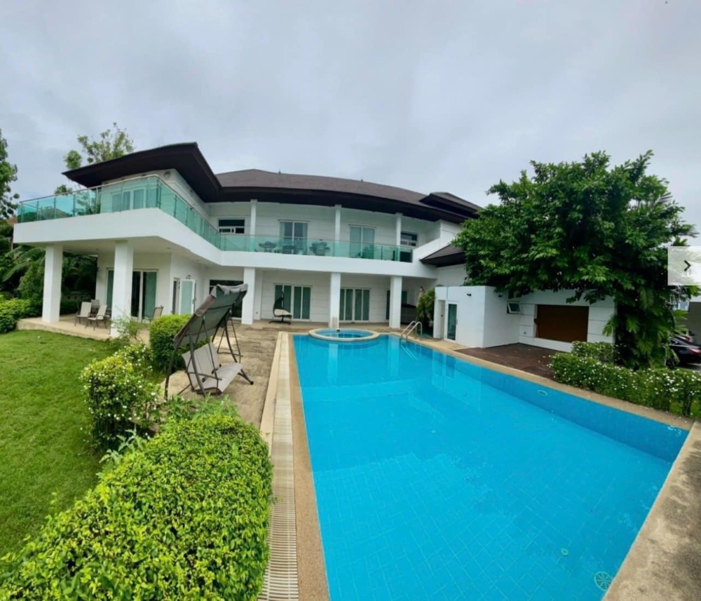 For SaleHouseBangna, Bearing, Lasalle : House for sale urgently...in the windmill golf course, beautiful decoration, fully furnished, ready to move in