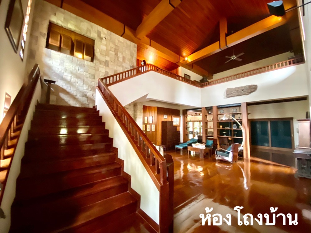 For SaleHousePhutthamonthon, Salaya : House for sale on the Tha Chin River, Bang Len, Nakhon Pathom. The whole house is made of golden teak and maka wood. fully furnished This house was designed by an architect with some of Thailand's foremost works of art. Beautiful, outstanding, unique