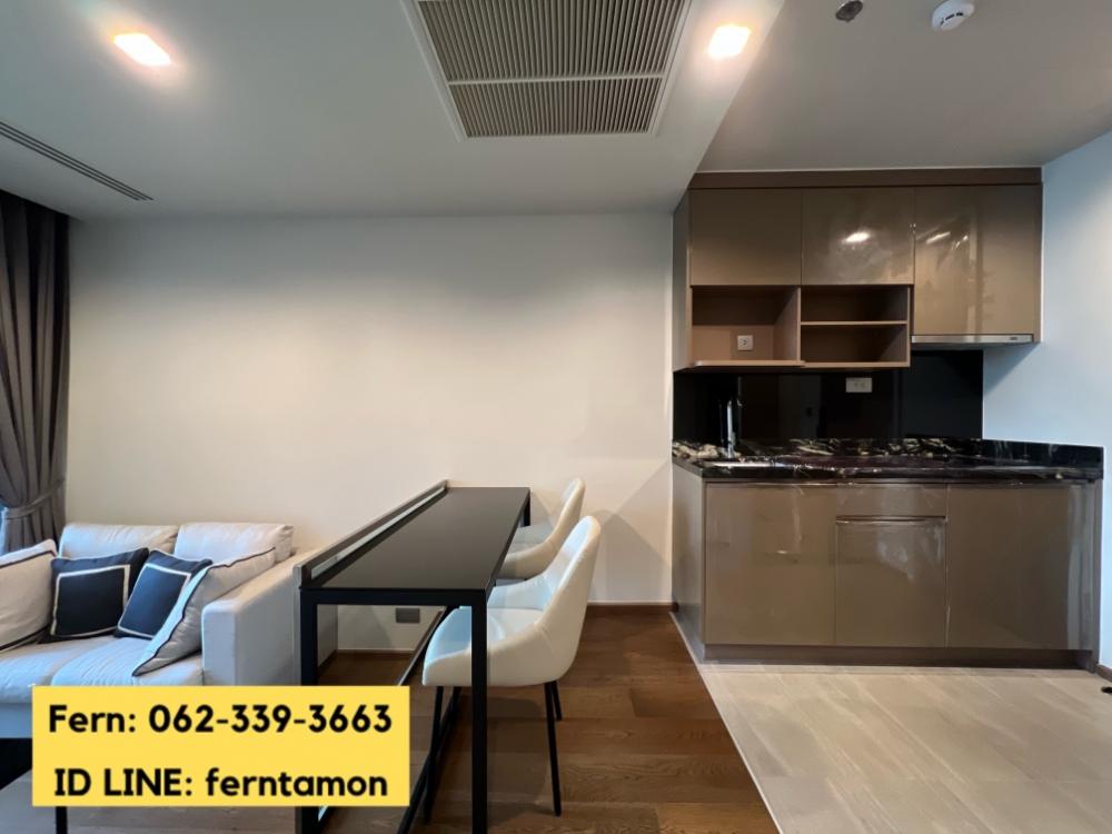 For SaleCondoSukhumvit, Asoke, Thonglor : ⭐️ Great promotion, free furniture, free transfer, 1 bedroom, Ideo Q Sukhumvit 36, new room from the condo project near BTS Thonglor.