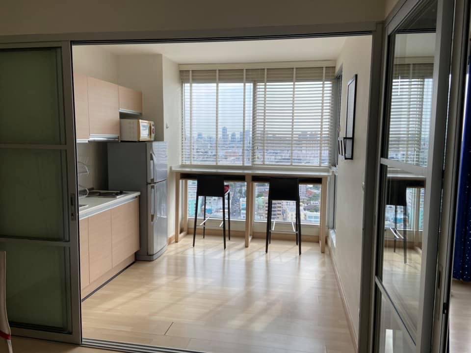 For RentCondoRatchadapisek, Huaikwang, Suttisan : (S)RT068_P RHYTHM RATCHADA **Beautiful room, fully furnished, ready to move in** High floor, beautiful view, convenient transportation near MRT