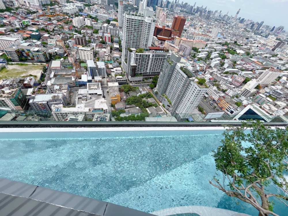 For SaleCondoRatchadapisek, Huaikwang, Suttisan : Selling at a loss.. Free 0 baht down payment, installment 8,900 / month, cheaper than renting, free of charge, new room, new first hand