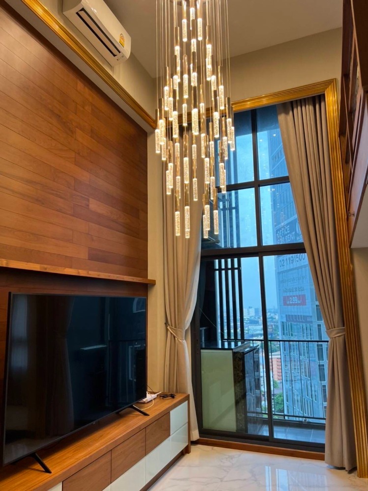 ขายคอนโดพระราม 9 เพชรบุรีตัดใหม่ RCA : ขาย Condo Ideo New Rama 9 ขนาด 50 ตร.ม. ห้อง Duplex  Built-in ทั้งห้อง