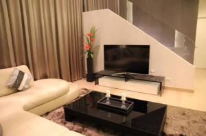 For SaleCondoWongwianyai, Charoennakor : Urgent sale, special price, Urbano Absolute Sathon-Taksin, good location, beautiful room