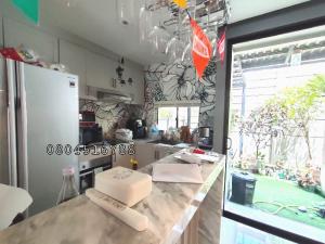 For RentTownhouseKasetsart, Ratchayothin : For rent!!️ Townhome, beautiful decoration fully furnished Baan Klang Muang Ratchayothin, Phahonyothin 34, good location, next to the source of food