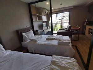 For RentCondoSathorn, Narathiwat : Blossom Sathorn 1 Bedroom with (twin bed) for rent 11K per month