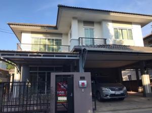 For RentHouseChaengwatana, Muangthong : For Rent 2 storey detached house for rent, The Plant Village, Chaengwattana, THE PLANT CHAENGWATTANA, very beautiful house, partially furniture, 3 air conditioners, can accommodate small animals.