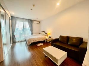 For RentCondoRama9, Petchburi, RCA : Supalai premier Asoke for rent Beautiful decor 14,000 THB fully furnished 33.36 sqm 18 Fl.City View K.Bee 064146-6445 (R570802)