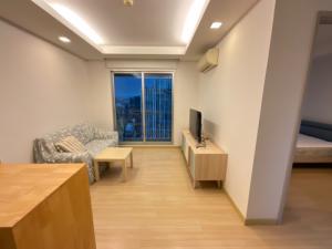For RentCondoRama9, Petchburi, RCA : Thru Thonglor for rent 💥 Beautiful room, ready to move in, spacious, fully furnished, high floor view 😍