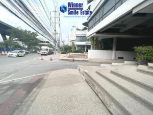 For RentHome OfficeBangna, Bearing, Lasalle : Office for rent  on Bangna-Trad road area 281 sq.m.