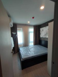 For RentCondoRatchadapisek, Huaikwang, Suttisan : Aspire Asoke-Ratchada Quick Rental !! The room is very spacious. You can ask for more information.
