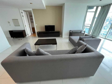 For RentCondoWitthayu, Chidlom, Langsuan, Ploenchit : Condo for rent, Athenee Residence, 198 sq m., luxury, 4 bedrooms + 1 maid room, large room, ready to move in, Have schools Office and Condo