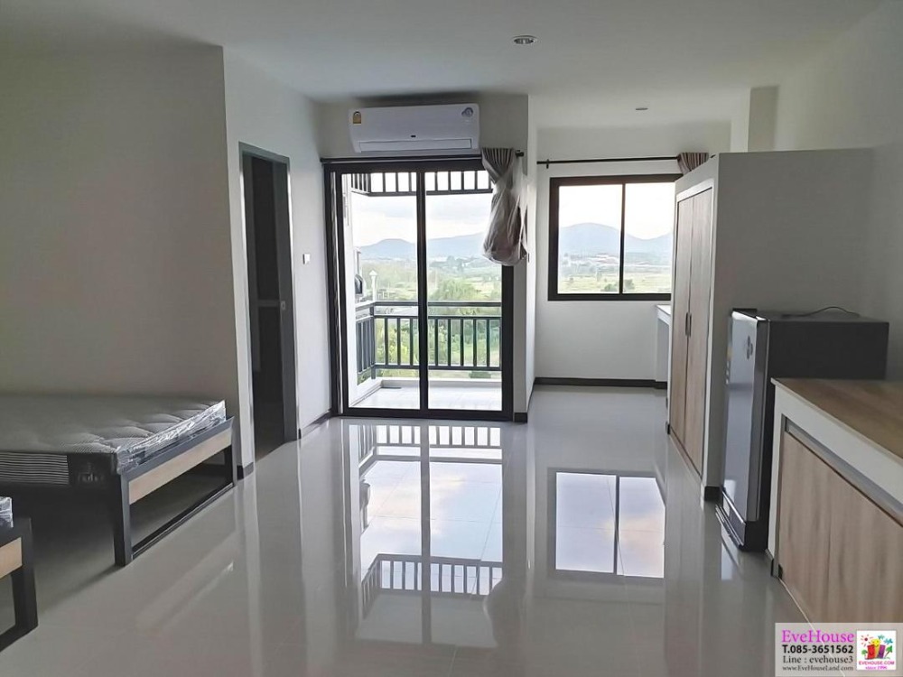 For SaleBusinesses for saleSriracha Laem Chabang Ban Bueng : Apartment for Sale. 7 storeys Bowin - Si Racha district. Chonburi province. Near Pakruam intersection, Robinson Lifestyle Mall, Lotus, Bowin fresh market. Size of Land 999 sq.wa. total 148 rooms, For Sale 170 m
