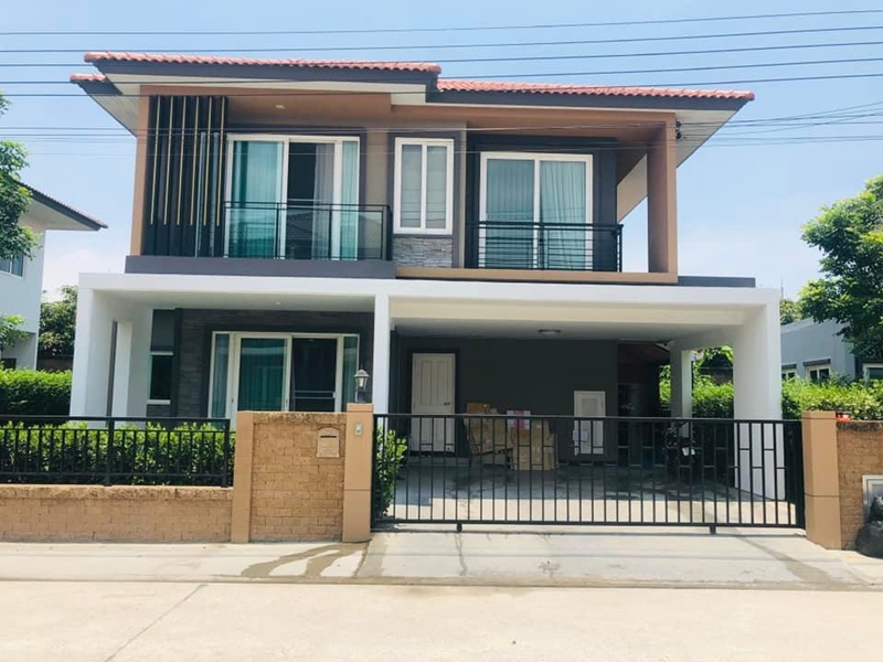 ขายบ้านพัฒนาการ ศรีนครินทร์ : ขายบ้านเดี่ยว 2 ชั้น ม. โกลเด้น วิลเลจ อ่อนนุช-พัฒนาการ ถนนสุขุมวิท 77 เขตประเวศ กรุงเทพมหานคร