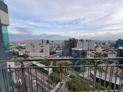 For RentCondoKasetsart, Ratchayothin : Wind Ratchayothin is conveniently located near BTS Ratchayothin and MRT Lat Phrao.