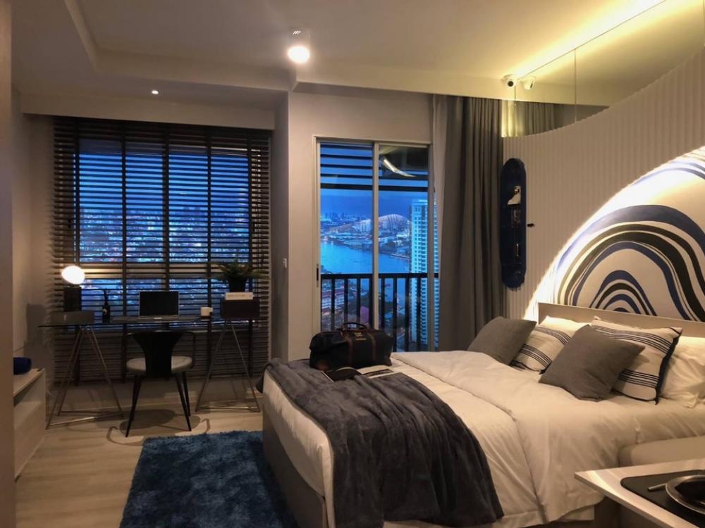 For SaleCondoPinklao, Charansanitwong : Urgent sale, cheapest in the building 🔥 Ideo Charan 70, river view in every unit, studio room size 26 sq m, price 2.19 million baht. If interested, contact call/line: 0838079364 Pat (project salesman)