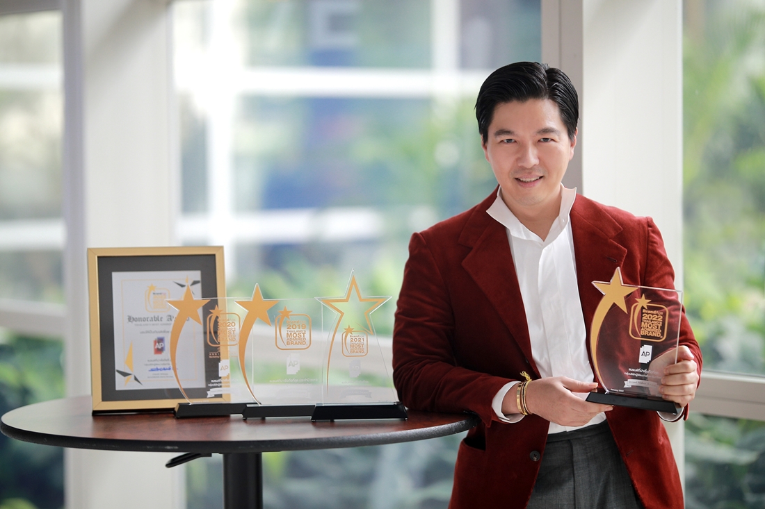 เอพี ไทยแลนด์ ส่งมอบมอบกระจกโค้งเพื่อสาธารณะประโยชน์ สนับสนุนชีวิตดีๆ ให้สังคมไทย 