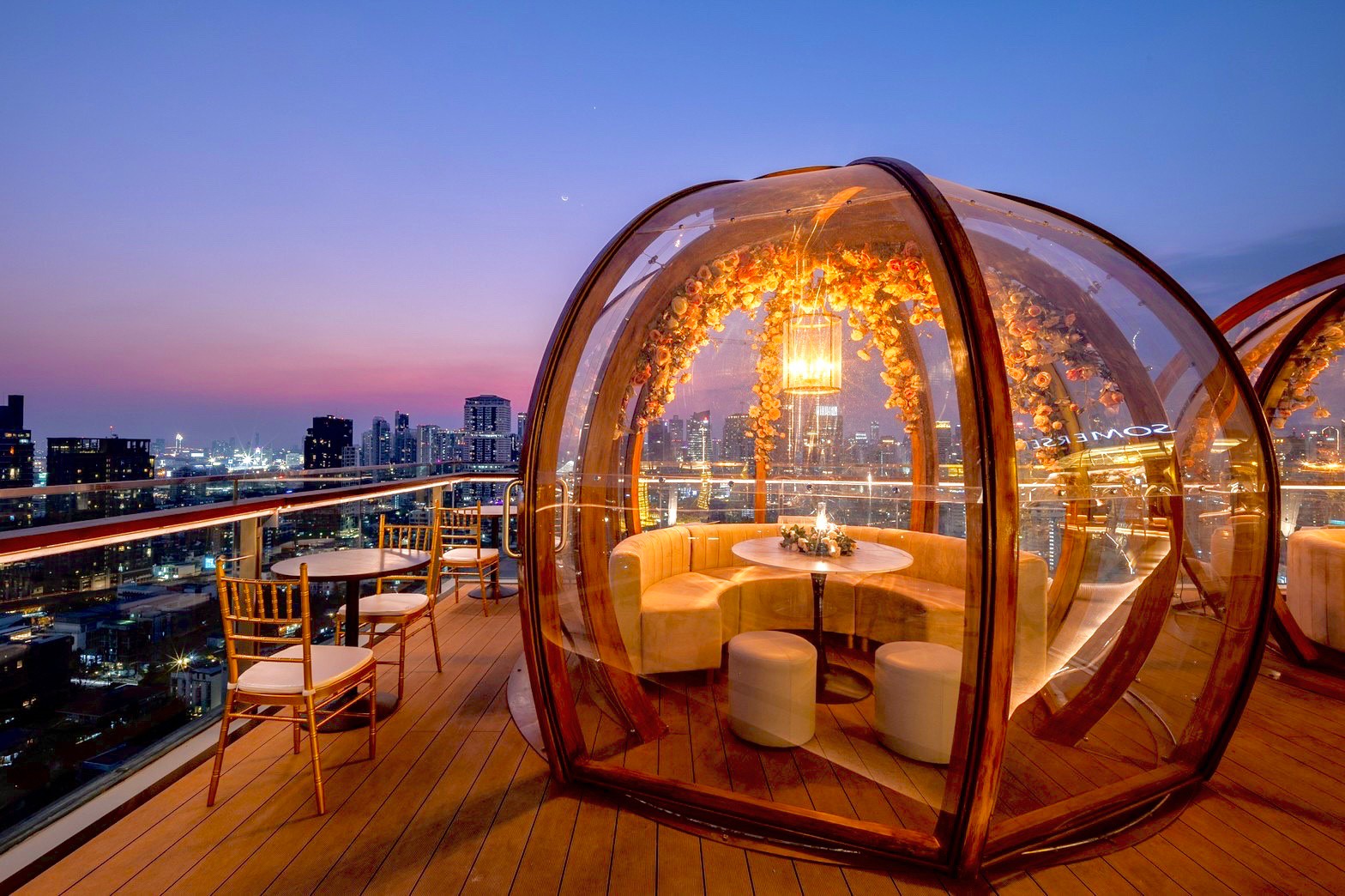 LACOL Bangkok ร้านอาหารใหม่สุดหรู บน Staybridge Rooftop ใจกลางทองหล่อ Private Dinner ในโดมแก้วสุดอลังการ  ที่สายคอนเทนต์ห้ามพลาด! 
