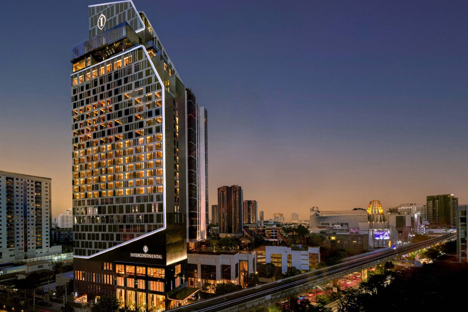 ออริจิ้น ส่งแคมเปญ “Elite Living” มอบพริวิลเลจหรูจาก InterContinental เมื่อจองคอนโดระดับมาซเตอร์พีซ “ออริจิ้น กลาสเฮ้าส์ ทองหล่อ”