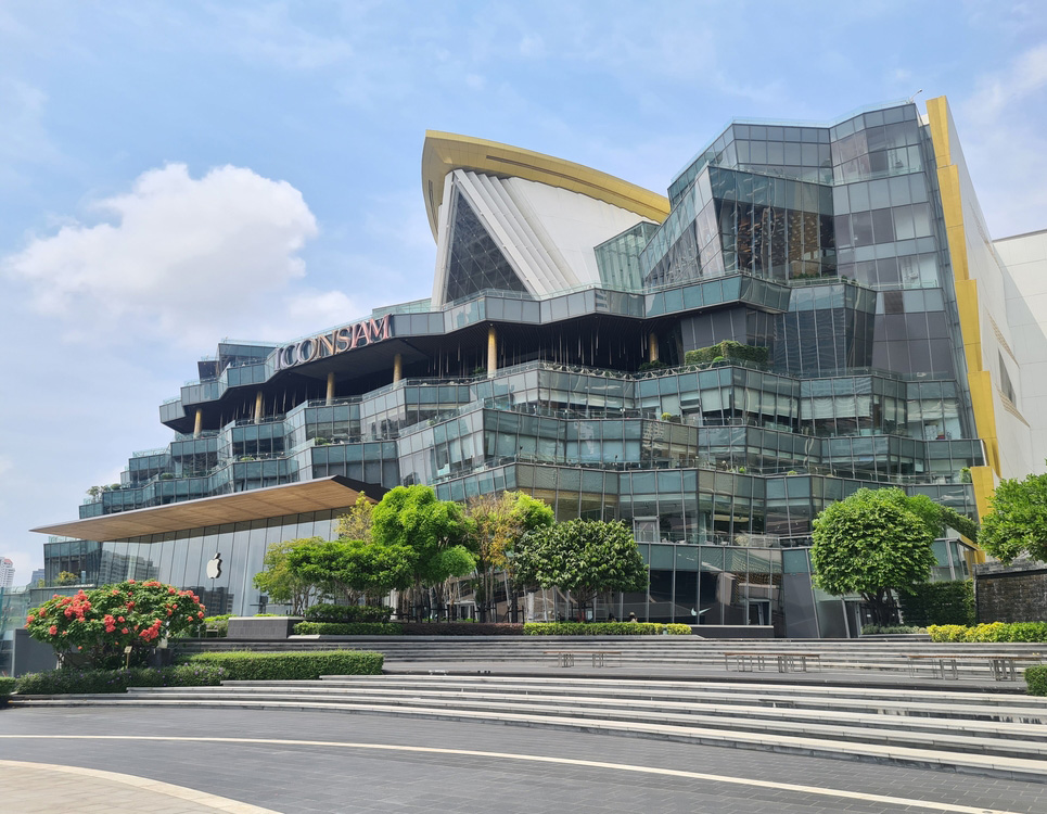 Aspire อิสรภาพ สเตชั่น Only One Condo พิเศษห้องหน้ากว้าง 7.5 ม. ให้ฟีลอยู่ Boutique Hotel บนทำเลสุดแรร์ย่านวังเดิม รับวิววัดอรุณฯ ใกล้ MRT อิสรภาพ 350 ม. เริ่มต้น 3.19 ลบ.*
