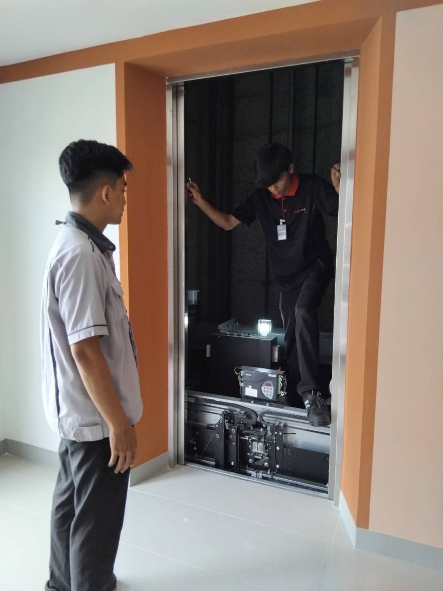 แสนสิริพร้อมทีมวิศวกรลงพื้นที่เชิงรุกดูแลความปลอดภัยลูกบ้าน ระดมพาร์ตเนอร์ผู้เชี่ยวชาญเฉพาะทาง เพื่อความมั่นใจสูงสุด