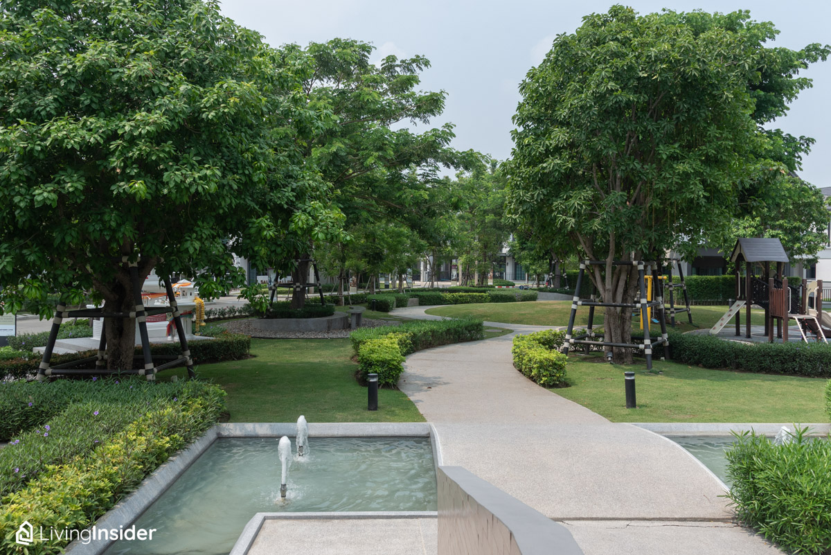 CENTRO รัตนาธิเบศร์ 2 บ้านเดี่ยวพร้อมอยู่ ดีไซน์ใหม่สไตล์อังกฤษ สวยเนี๊ยบตั้งแต่เบื้องหน้า สู่เบื้องหลังที่เพียบพร้อมด้วยคุณภาพ สร้างคุณค่าที่ยั่งยืนและมั่นคง