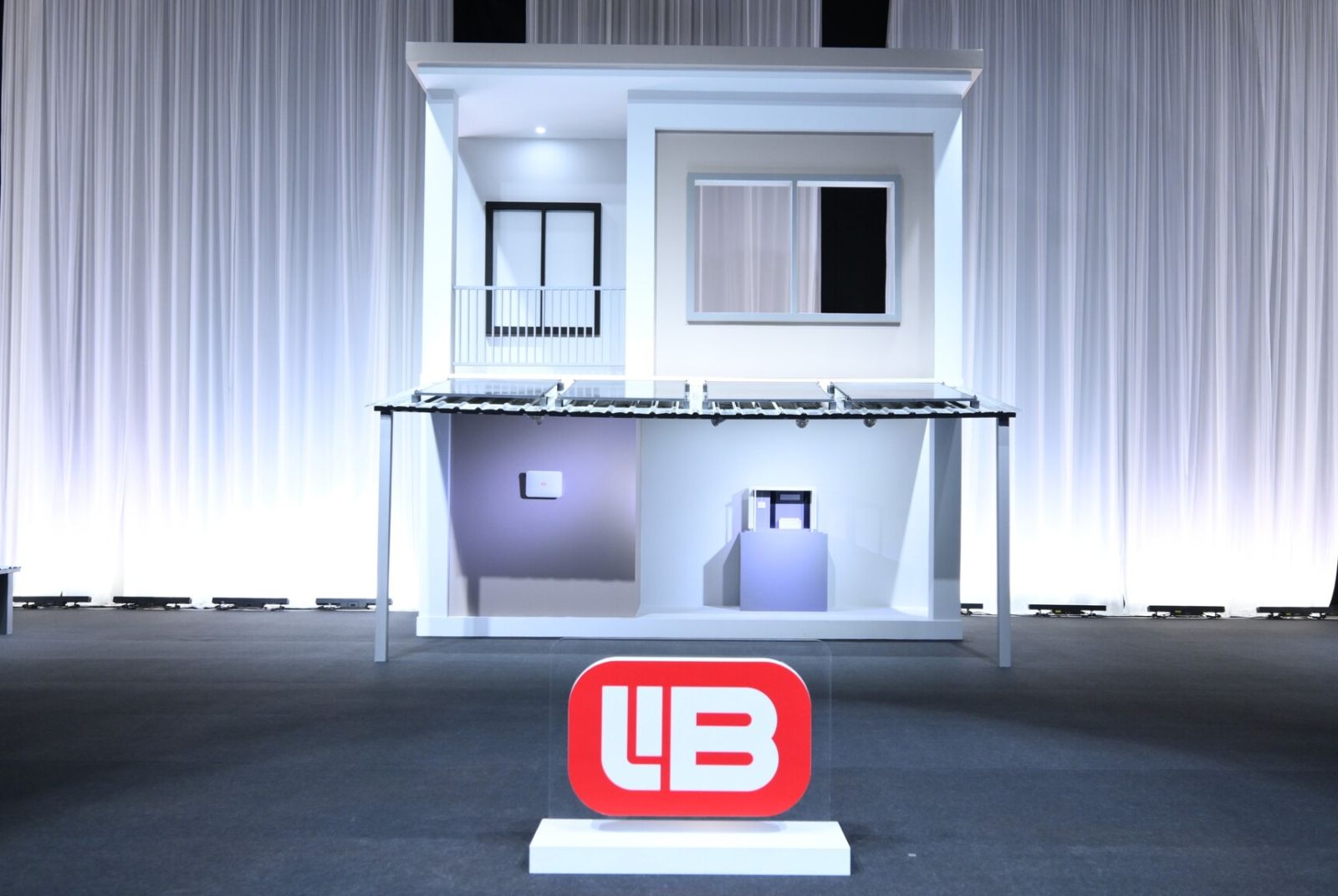 EnergyLIB เปิดตัว “LIB Solar Townhome” ครั้งแรกในไทยกับระบบโซลาร์ออกแบบเฉพาะสำหรับทาวน์โฮม พร้อมสโลแกน “เปิดแอร์ชิล 8 ชั่วโมง” 