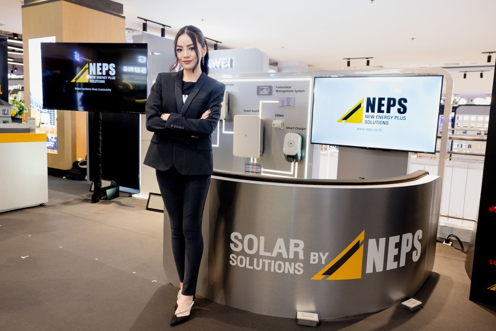 NEPS ผนึกกำลัง HUAWEI และ LONGi เปิดตัว “SOLAR SOLUTIONS by NEPS” ครั้งแรกที่เดอะมอลล์ไลฟ์สโตร์ บางแค