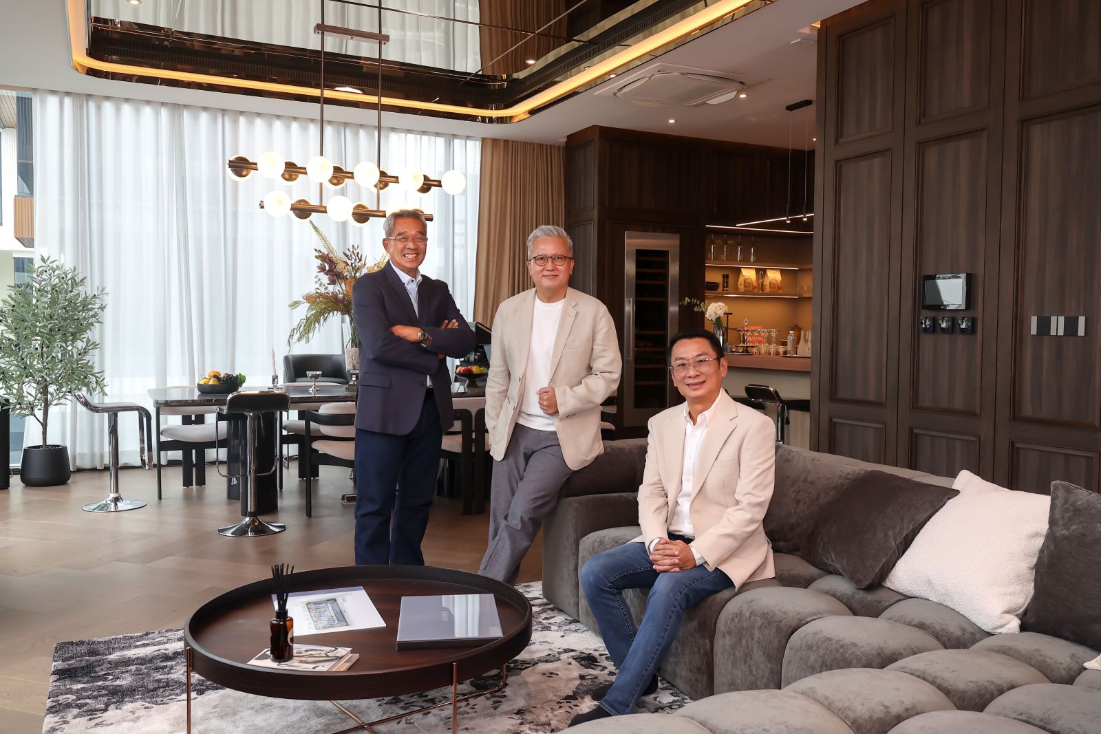 “มอเรส ดีเวลลอป” ประกาศจุดยืนสร้างแบรนด์ MEKA บ้าน Luxury ที่สมบูรณ์ในทุกมิติผ่านแนวคิด “MORES….CRAFT OF LIVING ดีไซน์การใช้ชีวิตที่เหนือกว่าเฉพาะคุณ
