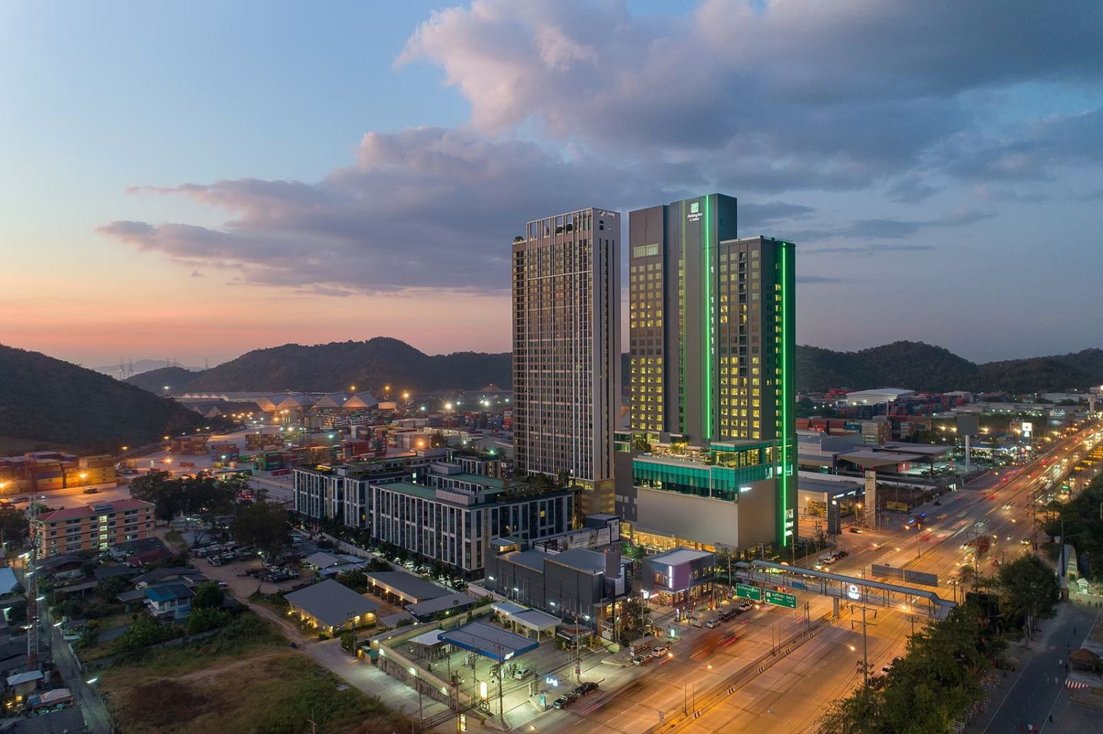ออริจิ้น โชว์ฟอร์มยอดขาย 6 เดือน ทะลุกว่า 14,000 ล้านบาท พร้อมลุยต่อครึ่งปีหลัง
