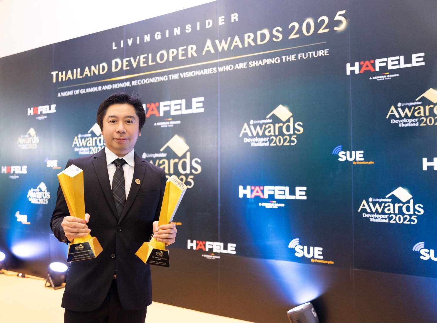ออริจิ้น คว้า 2 รางวัลใหญ่ Best Crisis Management Leadership 2025 และ Best Pet - Friendly Awards จากเวที Livinginsider Thailand Developer Awards 2025
