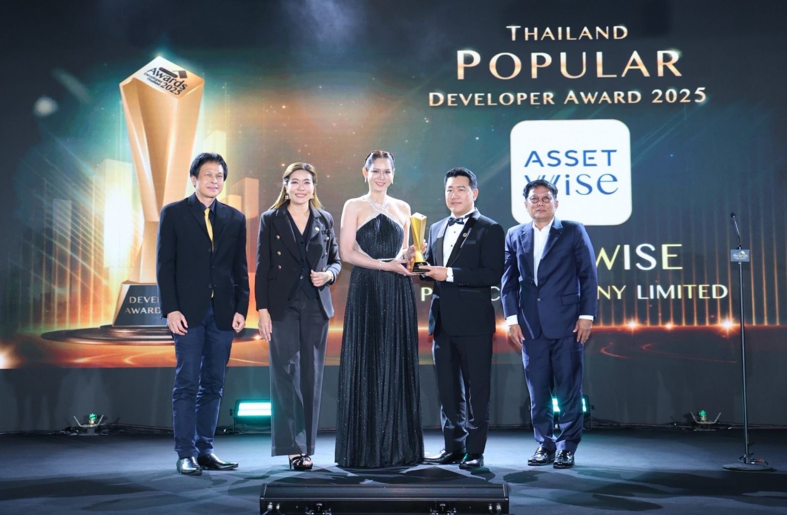 “แอสเซทไวส์” แบรนด์อสังหาฯ ที่ครองใจผู้บริโภค คว้า 5 รางวัลจาก LivingInsider Thailand Developer Awards 2025 ควบตำแหน่ง Best CEO แห่งปี 