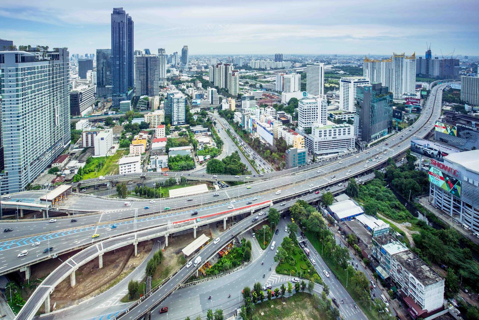 COBE ลาดพร้าว-สุทธิสาร จาก SC Asset ที่เป็นมากกว่าคอนโด แต่เป็น Community ที่ตอบโจทย์ไลฟ์สไตล์ New Gen บนทำเลเชื่อมต่อ New CBD แต่งครบ เริ่มเพียง 2 ล้านบาท*