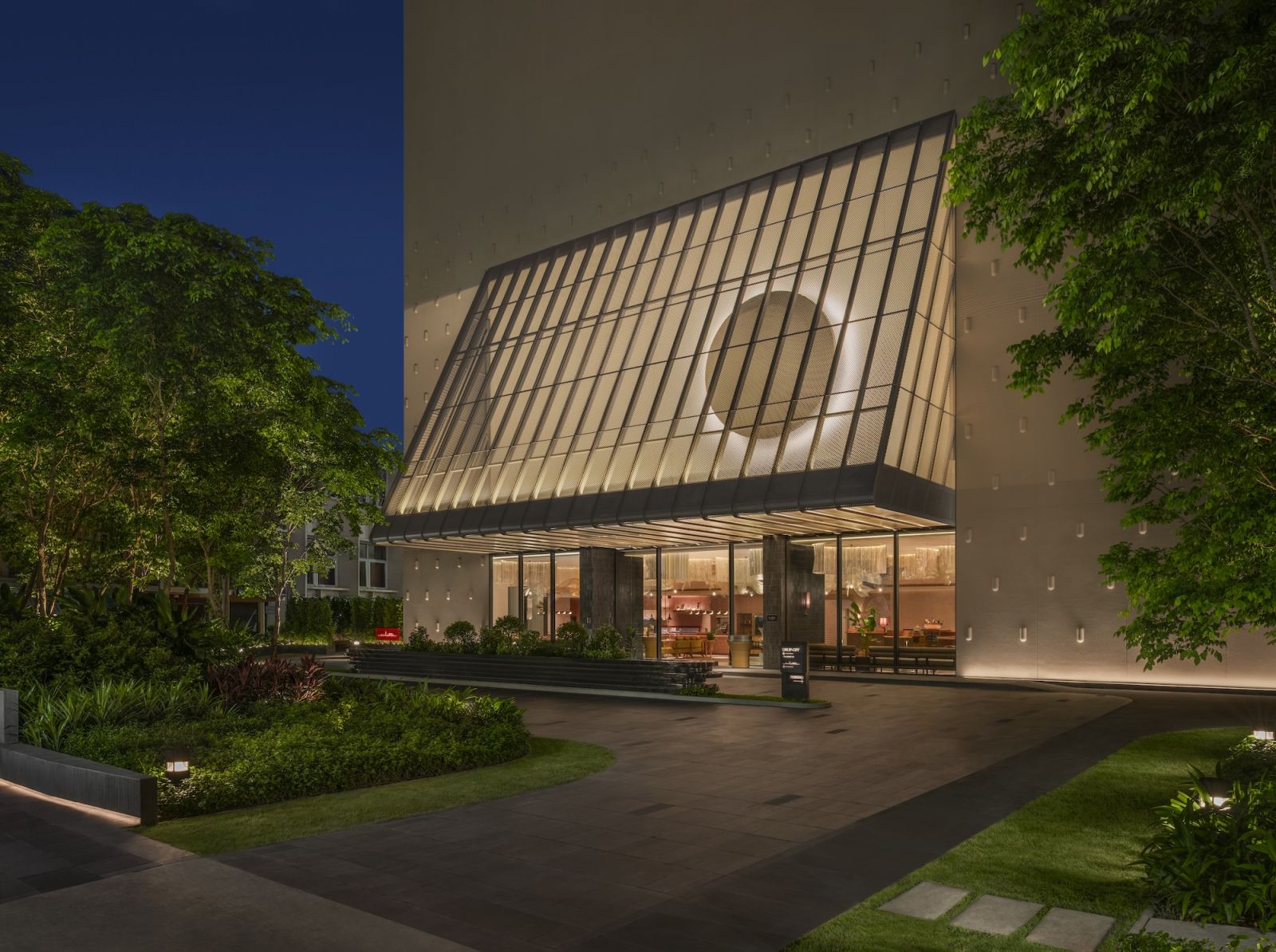 SCX Corporation เปิดตัว KROMO Bangkok, Curio Colleciton by Hiltion ปักหมุดธุรกิจโรงแรม หนุนพอร์ต Hospitality แตะ 2,000 ห้องใน 5 ปี รองรับการเป็น World Class Destination ของนักท่องเที่ยวทั่วโลก พร้อมเปิดให้บริการ 24 ก.ย.68 นี้