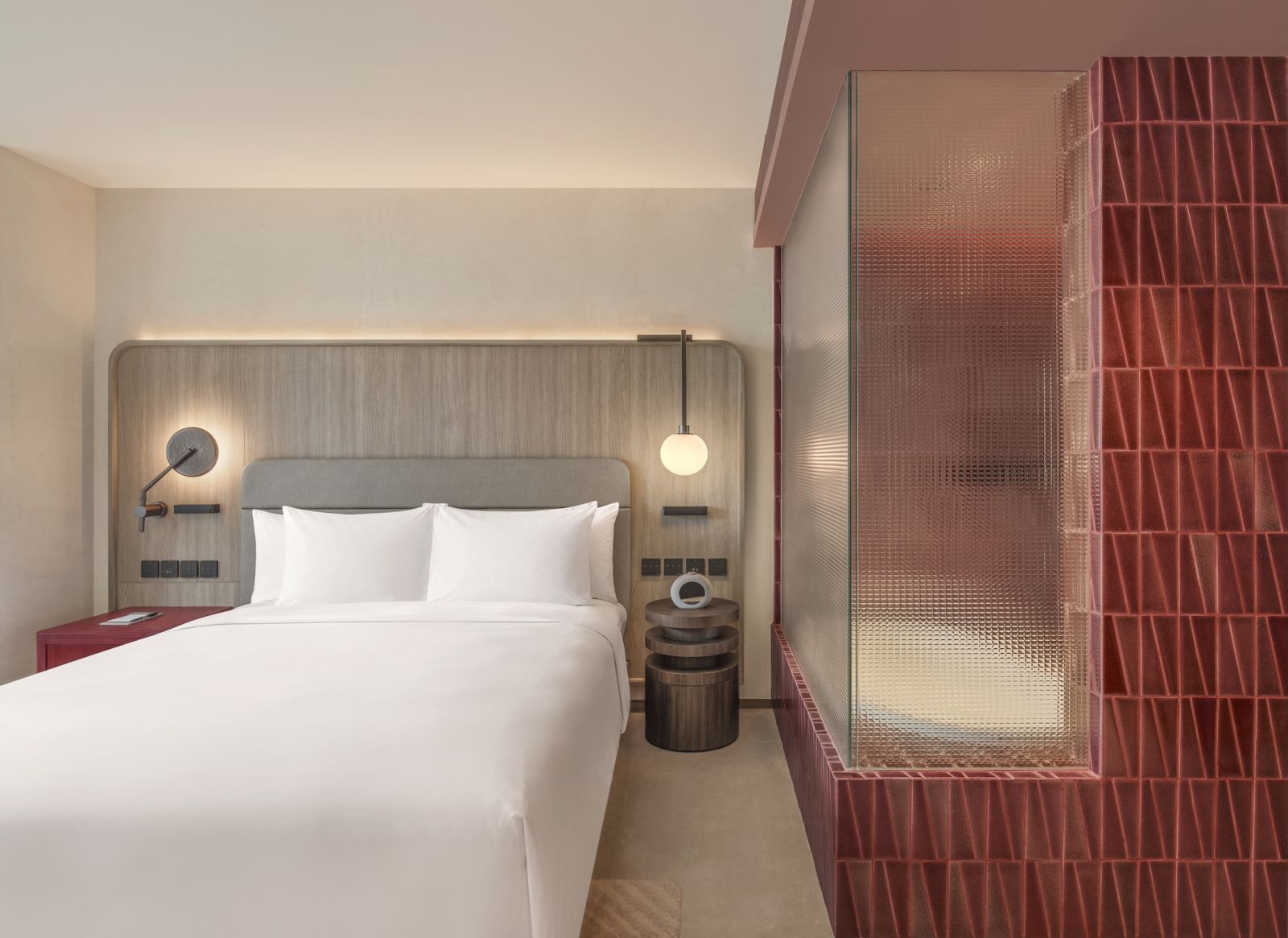 SCX Corporation เปิดตัว KROMO Bangkok, Curio Colleciton by Hiltion ปักหมุดธุรกิจโรงแรม หนุนพอร์ต Hospitality แตะ 2,000 ห้องใน 5 ปี รองรับการเป็น World Class Destination ของนักท่องเที่ยวทั่วโลก พร้อมเปิดให้บริการ 24 ก.ย.68 นี้