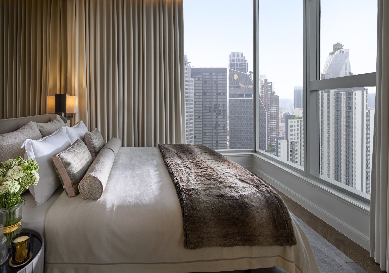 แรบบิท โฮลดิ้งส์ ในกลุ่ม บีทีเอส กรุ๊ปฯ ผนึกอนันดาฯ เผยโฉม THE RESIDENCES 38 คอนโดอัลตร้าลักชัวรี ชูไฮไลต์สร้าง Fine Dining Private Kitchen ในโครงการครั้งแรก พร้อมเปิดตัว La Clef Bangkok by The Crest Collection ลักชัวรีเซอร์วิสเรสซิเดนซ์  บริหารงานโดย